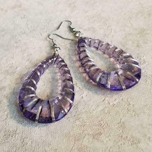 Retro 80s Statemnt Purple Lucite Teardrop Earrings - Picture 1 of 3